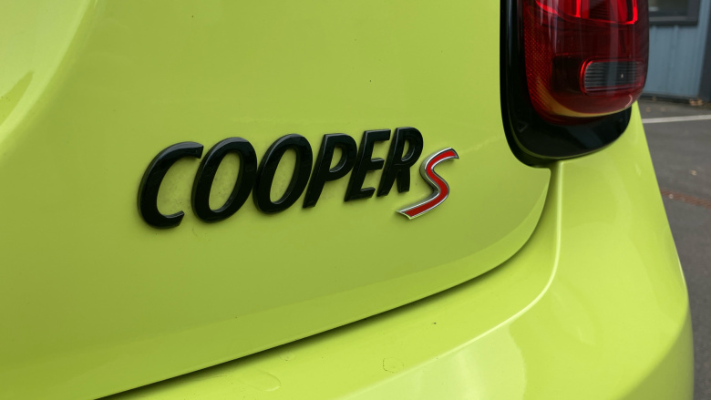 MINI Cooper 2.0 S Sport 2dr Auto Petrol Convertible